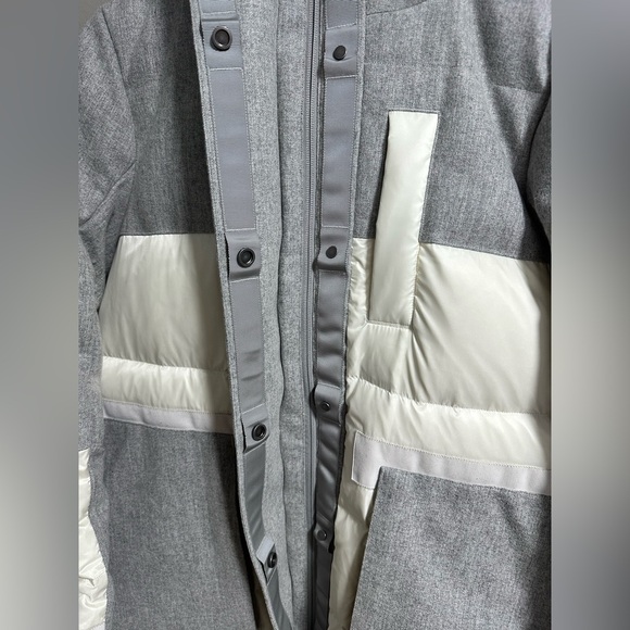Lululemon Winter Chill Wool Parka in Grey and White Size 8 - Picture 11 of 16